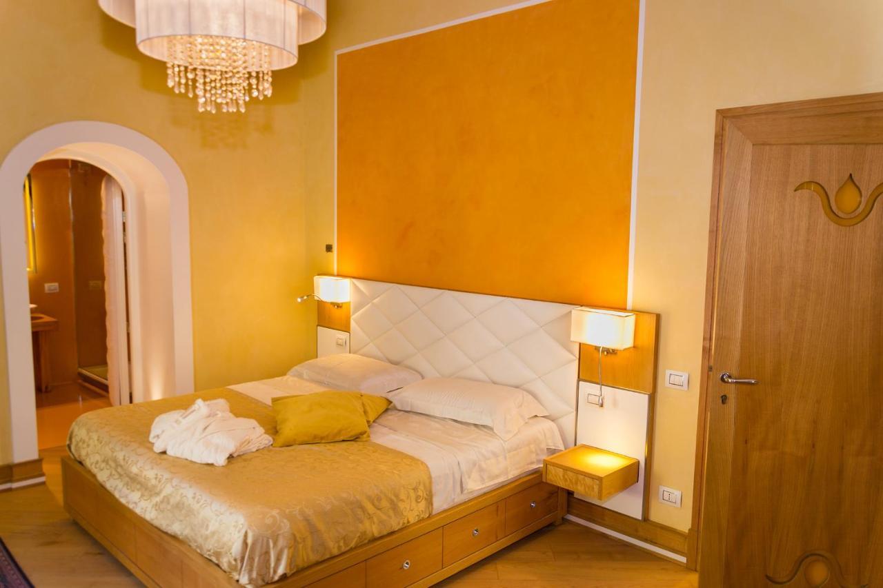 Villa Di Natale Pagani Esterno foto